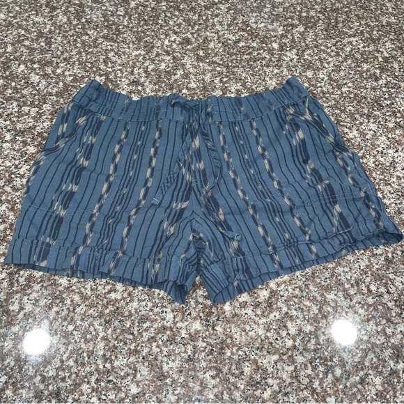 Prana Organic Cotton Shorts - Picture 2 of 10